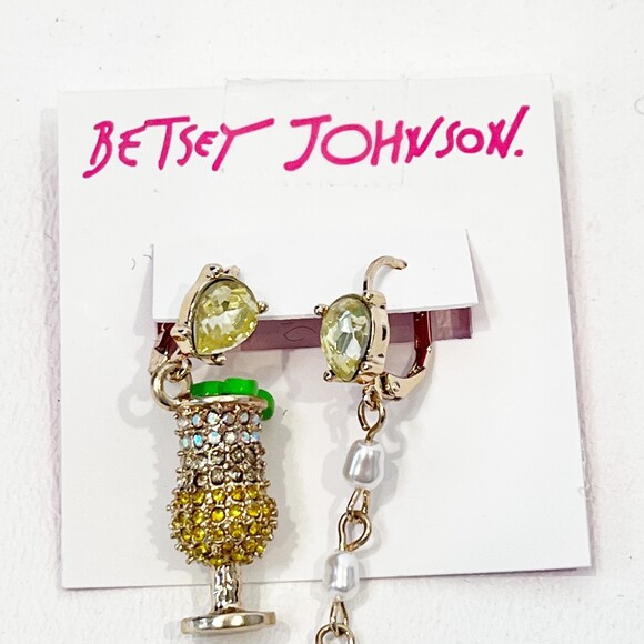 Betsey Johnson Tropical Cocktail Drinks Earrings Mismatch NEW Dangle - Picture 2 of 5